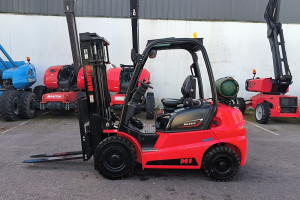 Manitou MI 25 G ST5