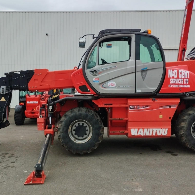 Drehbarer Teleskoplader Manitou MRT2150+