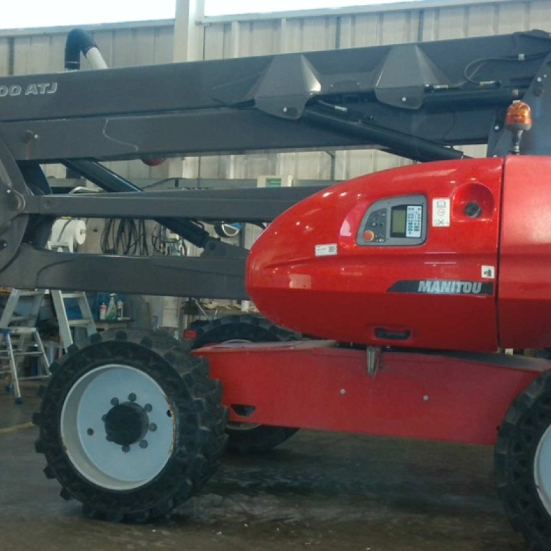 Hubarbeitsbühne Manitou 200ATJ