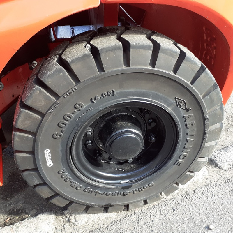 Maststapler Manitou MI25D