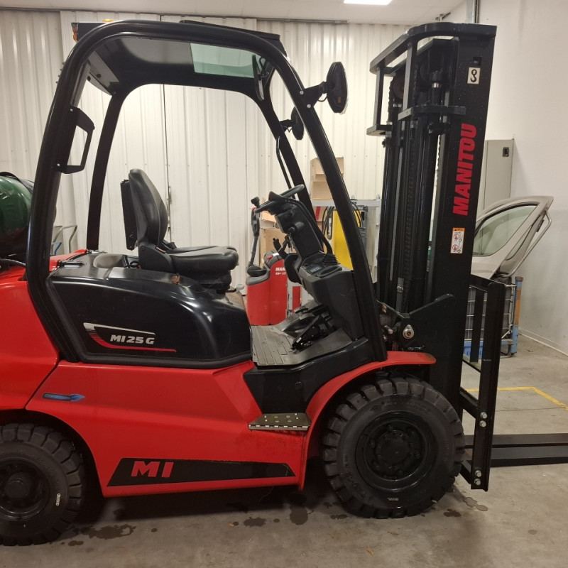 Maststapler Manitou MI25G