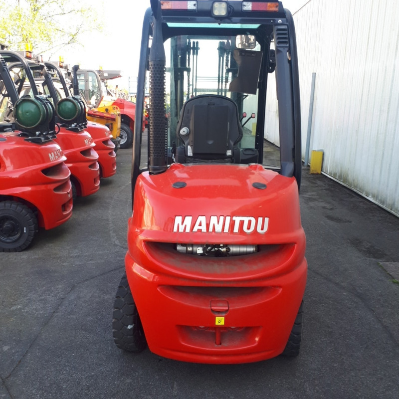 Maststapler Manitou MI25D