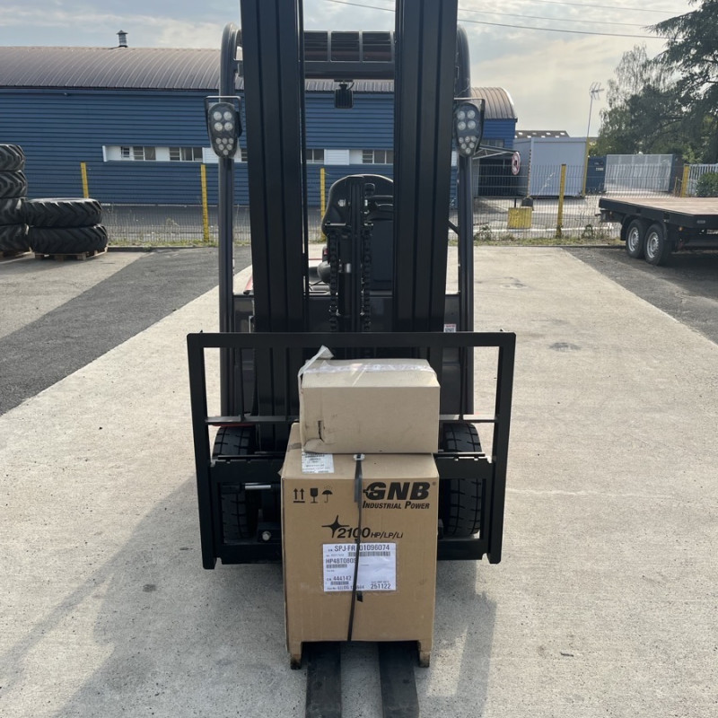 Maststapler Manitou ME 316 48V S3