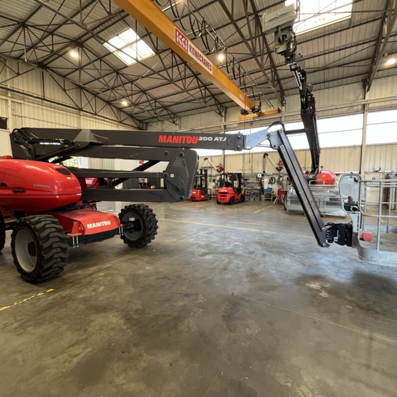 Hubarbeitsbühne Manitou 200ATJ