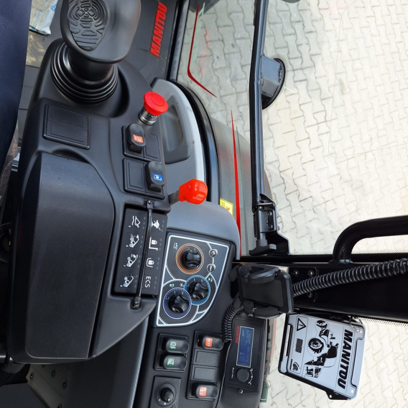 Gelenklader Manitou MLA-T 533 145 V+ ELITE