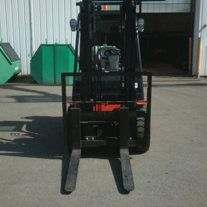 Maststapler Manitou MI30G ST5