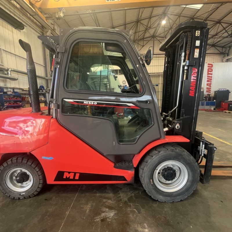 Maststapler Manitou MI55 D