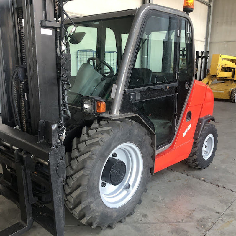 Maststapler Manitou MH 25-4