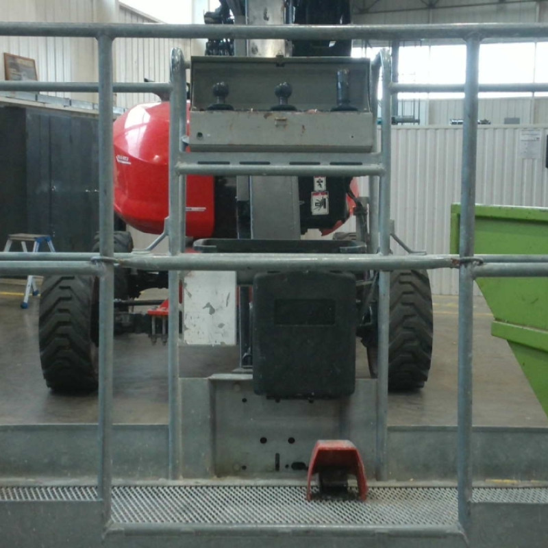 Hubarbeitsbühne Manitou 160ATJ 4RD ST5 S1