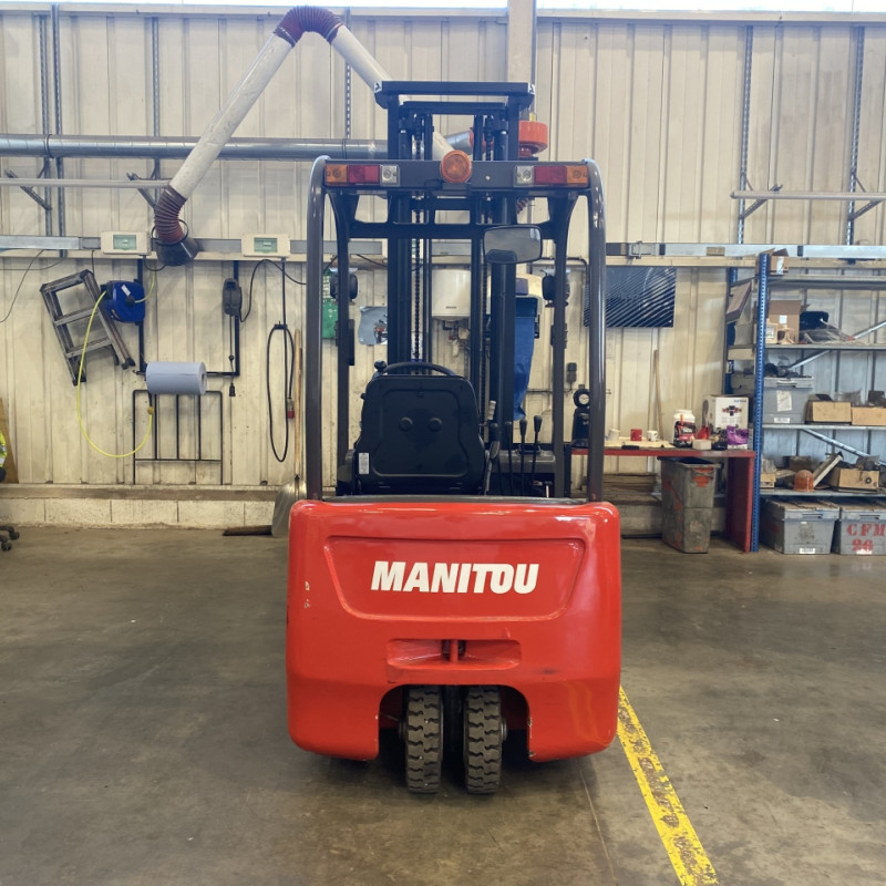 Maststapler Manitou ME315