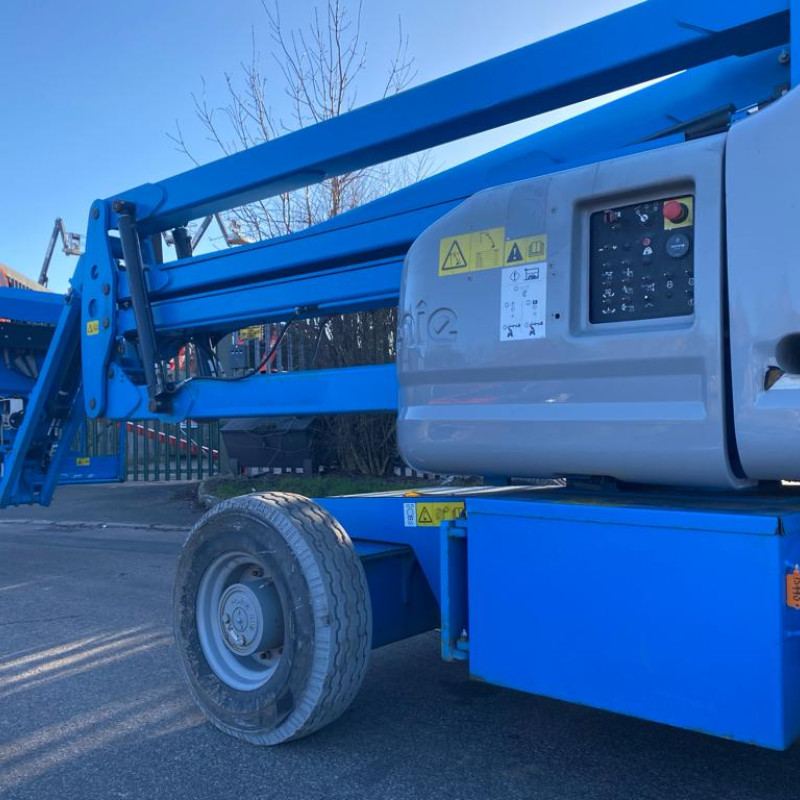 Hubarbeitsbühne Genie Z45-25 BI EN