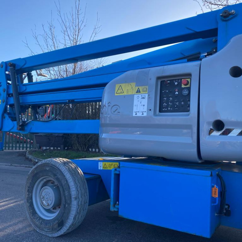 Hubarbeitsbühne Genie Z45-25 BI EN