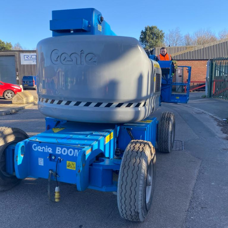 Hubarbeitsbühne Genie Z45-25 BI EN