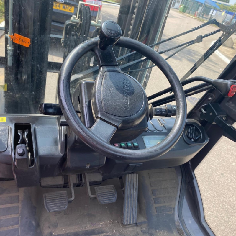 Wózek widłowy Manitou MI25D