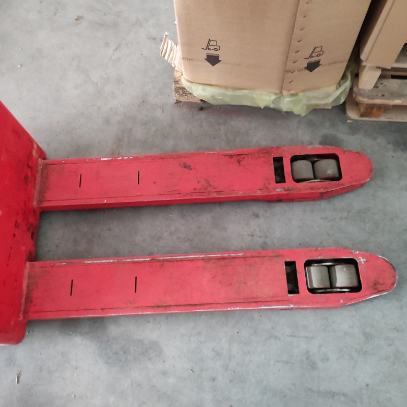 Lagertechnikgeräte Manitou EP18