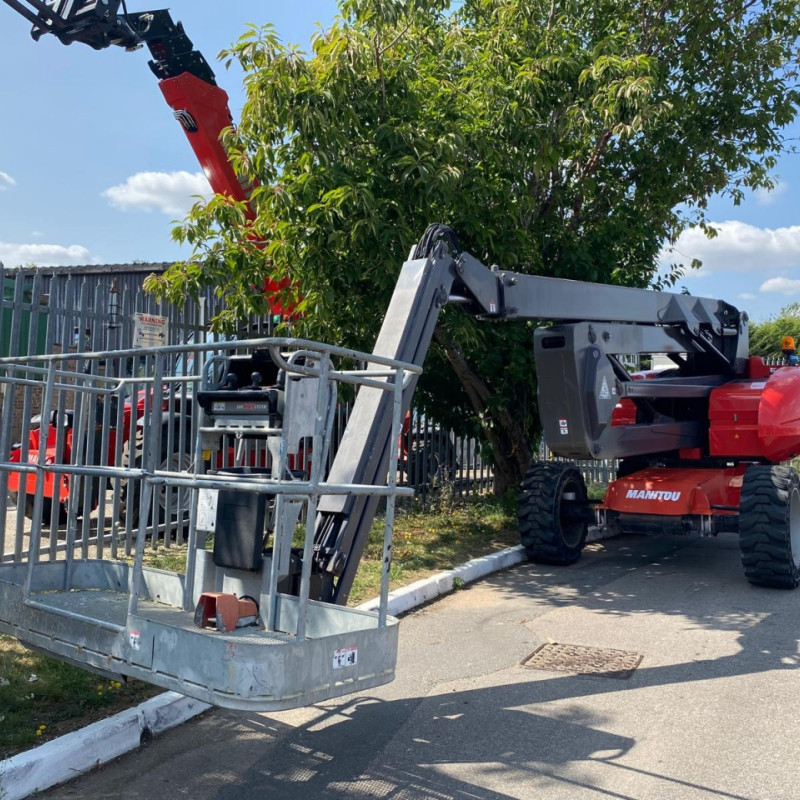 Hubarbeitsbühne Manitou 200ATJ