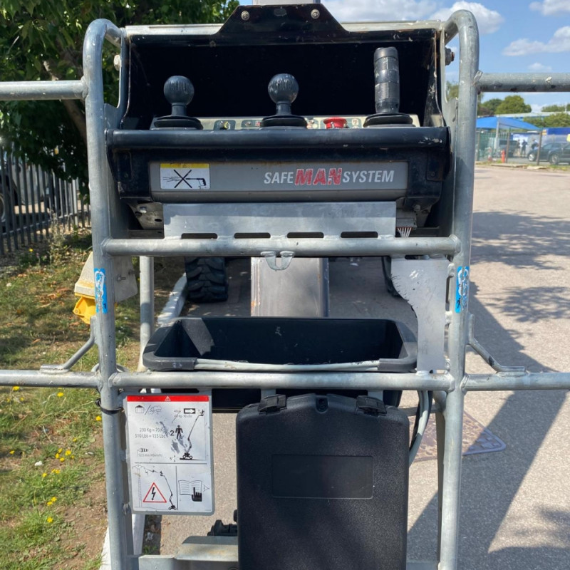 Hubarbeitsbühne Manitou 200ATJ