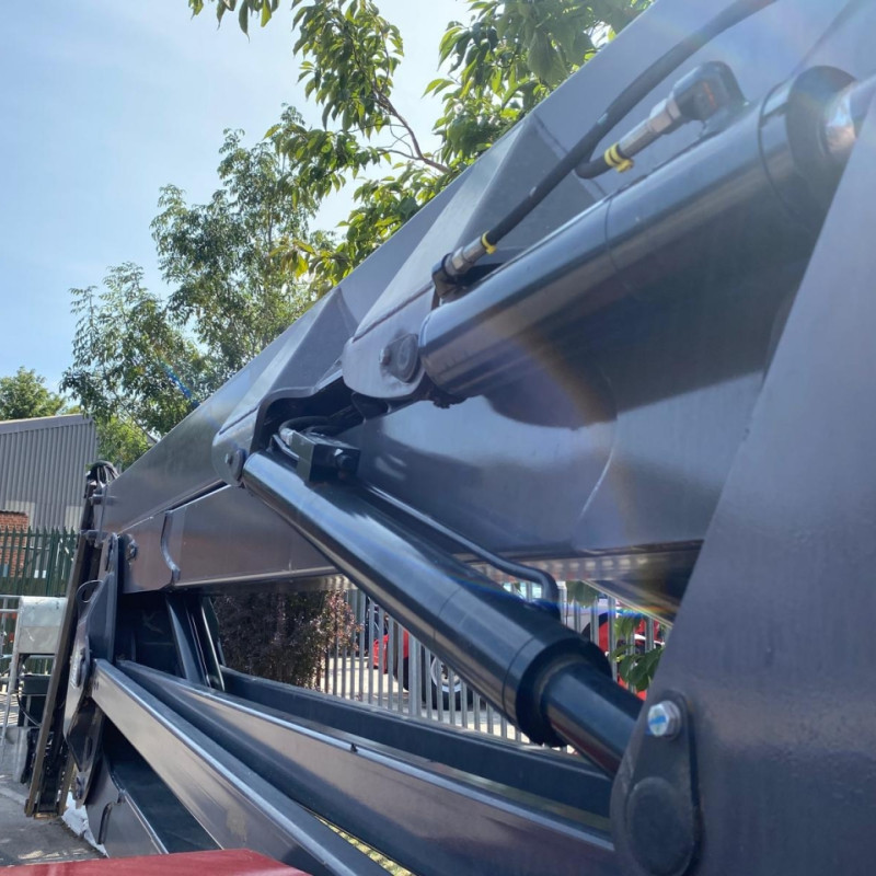 Hubarbeitsbühne Manitou 200ATJ