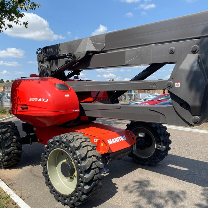 Hubarbeitsbühne Manitou 200ATJ