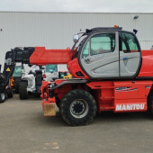 Drehbarer Teleskoplader Manitou MRT2150+