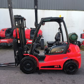 Maststapler Manitou MI 25 G ST5