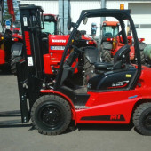 Maststapler Manitou MI30G ST5