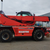 Drehbarer Teleskoplader Manitou MRT2150+