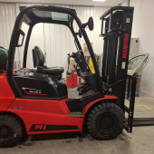 Maststapler Manitou MI25G