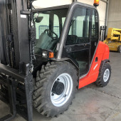 Maststapler Manitou MH 25-4