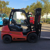 Maststapler Manitou MI 25 G ST5