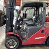 Maststapler Manitou MI50 D