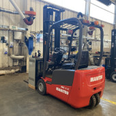 Maststapler Manitou ME315