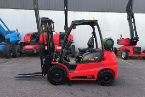 Manitou MI 25 G ST5